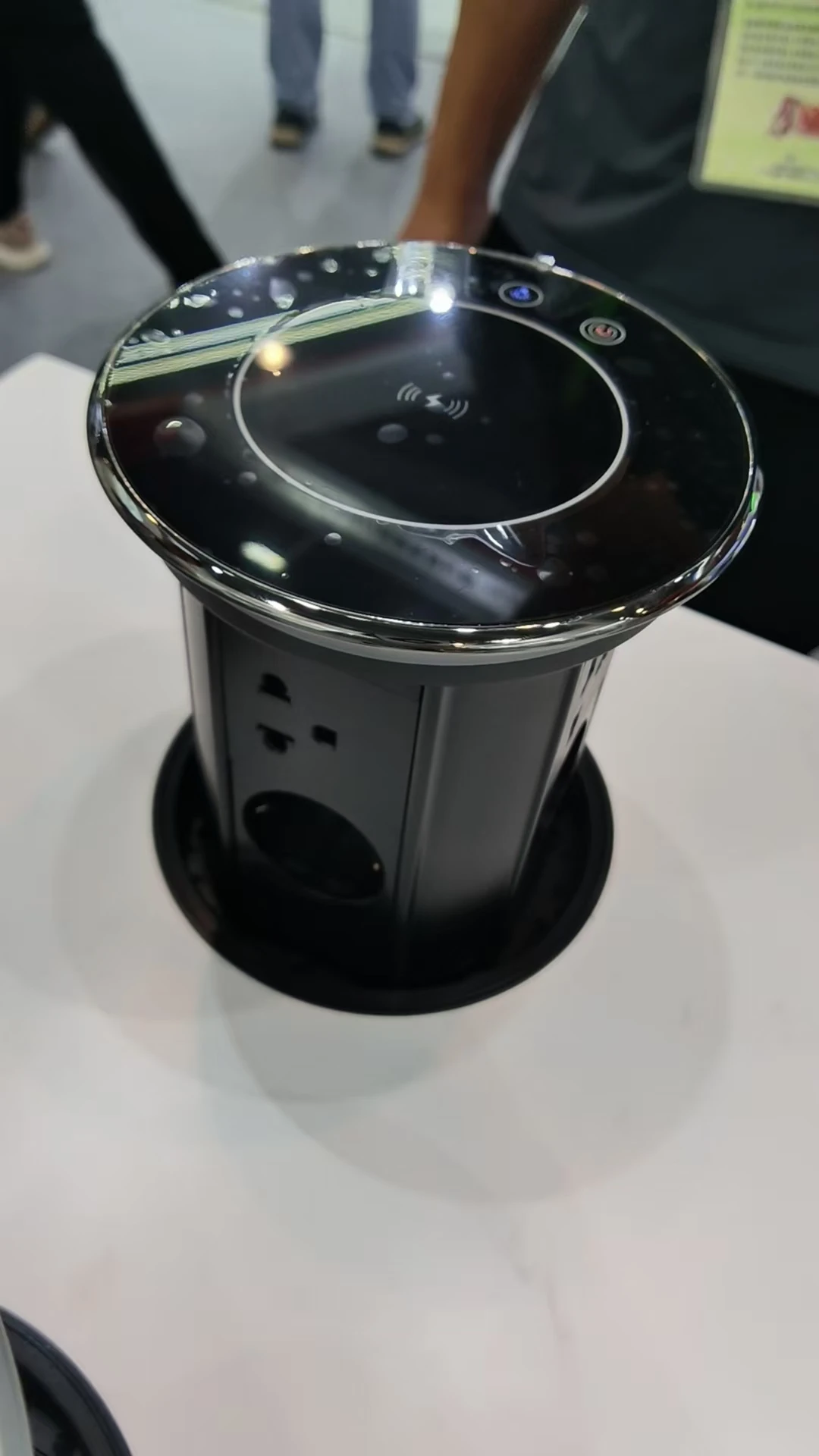 Smart lift socket, electric so - Commercial Kitchen Manufacturers recensie en prijs